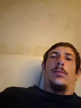 bellebiteafemme online show from April 14, 2026, 10:59 pm