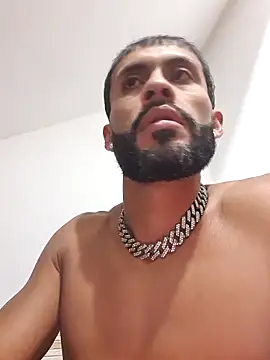 Snapshot of hothoney80 chatting on October 23, 2025, 1:10 pm hothoney80 online show from October 23, 2025, 1:10 pm