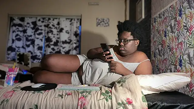 Yagurl  west online show from January 15, 2026, 1:31 am