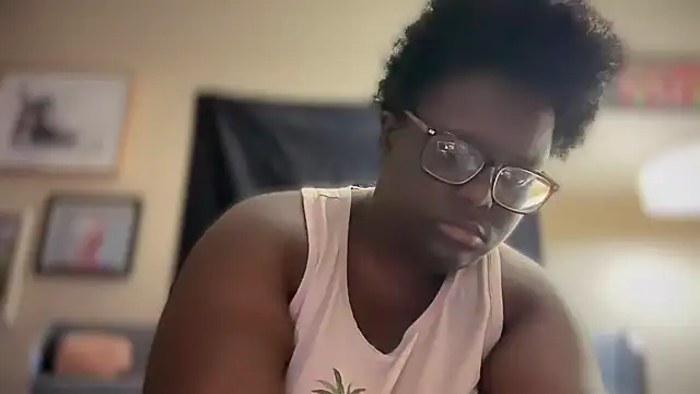 Yagurl  west online show from March 12, 2025, 2:20 am