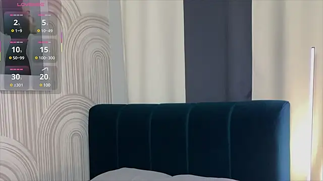 viviann evans online show from February 26, 2025, 1:03 am