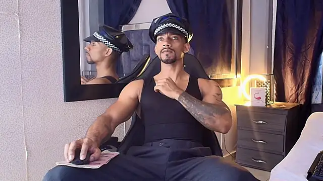 Manolo Hot1 online show from February 14, 2025, 2:33 pm