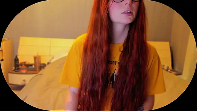 KlementinaBbG online show from December 20, 2024, 8:45 pm