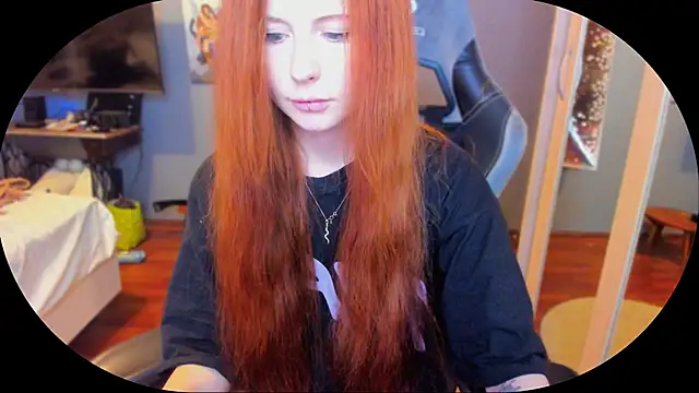 KlementinaBbG online show from March 16, 2025, 7:49 pm