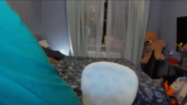 KlementinaBbG online show from October 5, 2025, 8:43 pm