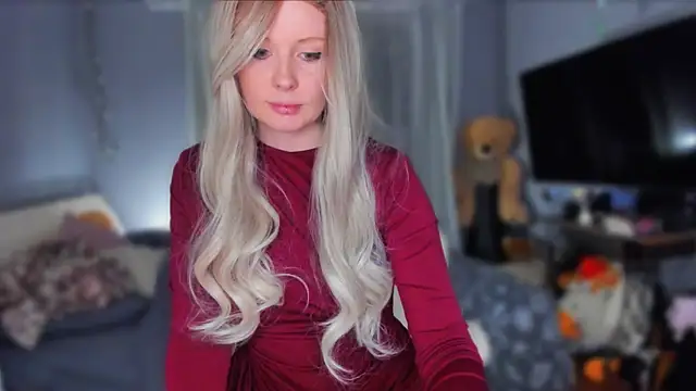 Snapshot of KlementinaBbG chatting on February 13, 2026, 9:04 pm KlementinaBbG online show from February 13, 2026, 9:04 pm