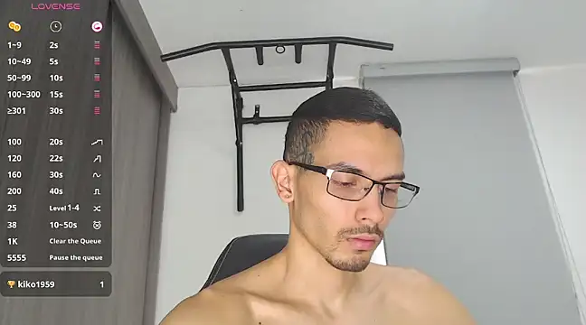 Snapshot of russthiago chatting on January 31, 2025, 2:49 pm russthiago online show from January 31, 2025, 2:49 pm