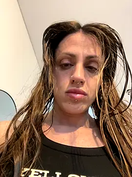 fitcouple1889 online show from October 4, 2025, 9:49 pm