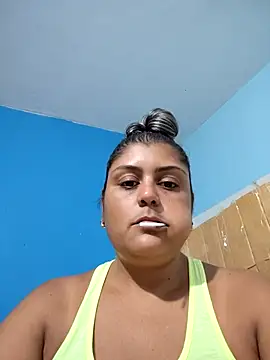 AlyDenalioficial online show from September 28, 2025, 5:42 pm