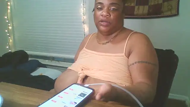 NaughtyHottieBBW online show from May 16, 2026, 12:20 am