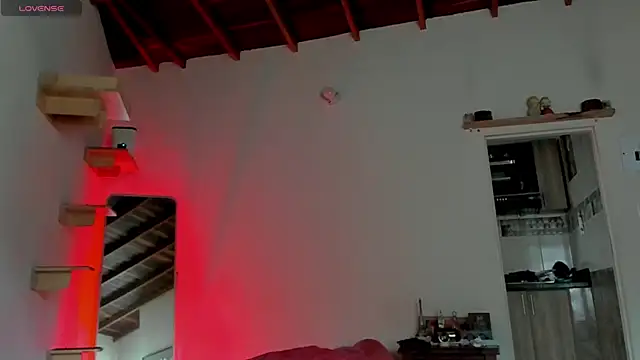 Rainbow leia online show from April 18, 2026, 7:18 pm