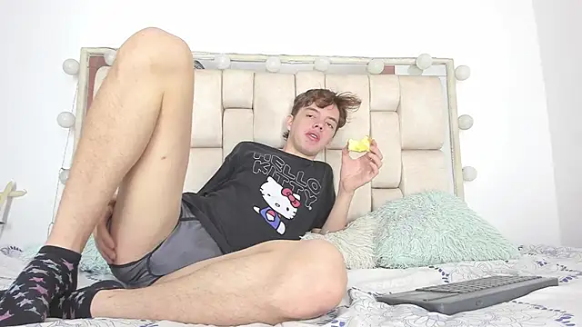 Snapshot of daniel_hot03 chatting on September 18, 2025, 1:47 pm daniel hot03 online show from September 18, 2025, 1:47 pm