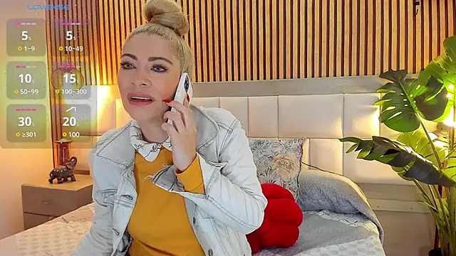 Viktoria Davis online show from December 30, 2024, 10:01 pm