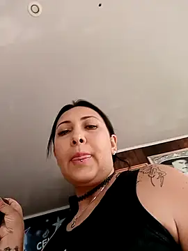 Snapshot of my-kitty chatting on February 2, 2025, 9:34 pm my-kitty online show from February 2, 2025, 9:34 pm
