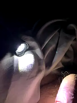 Snapshot of bertram59 chatting on November 23, 2025, 6:01 am bertram59 online show from November 23, 2025, 6:01 am