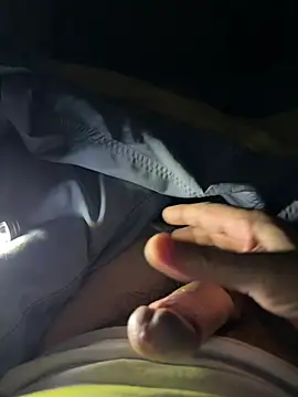 Snapshot of bertram59 chatting on February 2, 2026, 7:51 am bertram59 online show from February 2, 2026, 7:51 am