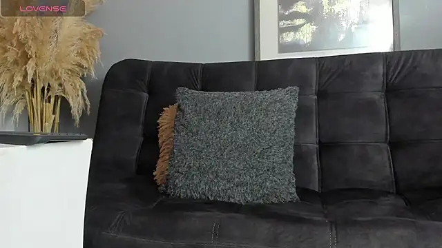 Snapshot of iandygrasso chatting on October 2, 2025, 1:25 pm iandygrasso online show from October 2, 2025, 1:25 pm