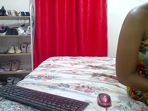 sexy  candyy online show from March 13, 2026, 5:29 pm