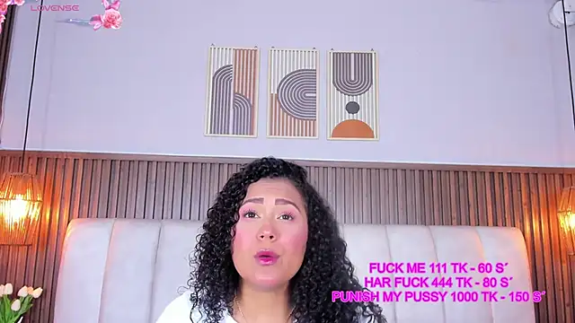 Ashleyy23x online show from June 9, 2026, 7:37 pm