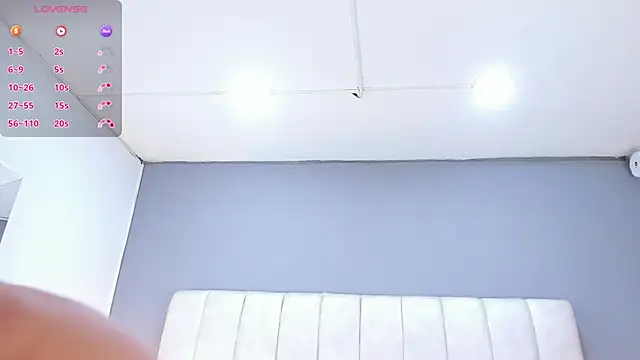 Snapshot of Ashleyy23x chatting on November 27, 2025, 7:36 pm Ashleyy23x online show from November 27, 2025, 7:36 pm