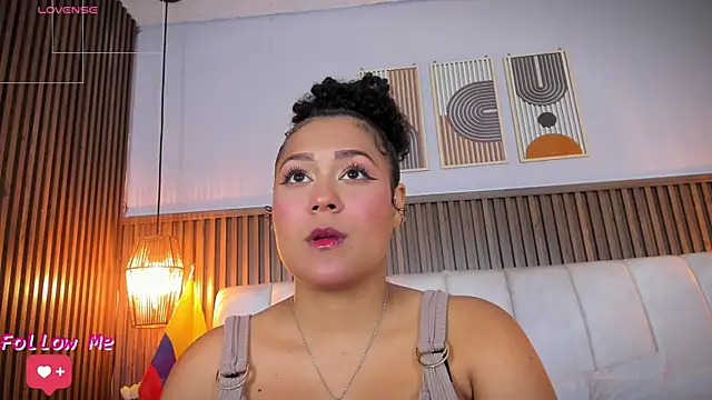 Ashleyy23x online show from July 1, 2026, 7:25 pm