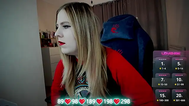 Snapshot of Olivia_Munk chatting on September 27, 2025, 4:51 am Olivia Munk online show from September 27, 2025, 4:51 am