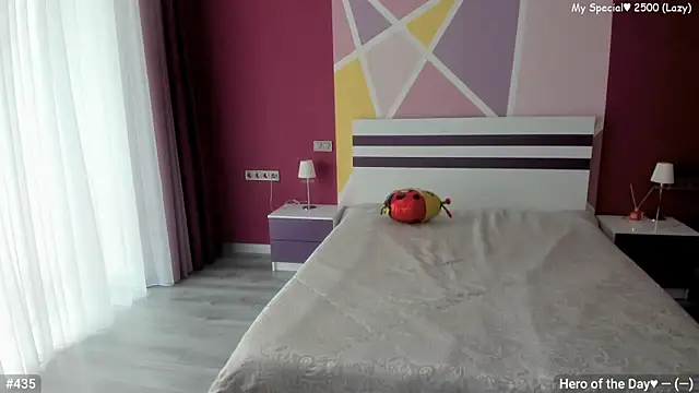 LizaGost online show from September 10, 2025, 11:42 am