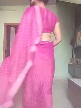 Shuttii 25 online show from November 12, 2025, 4:27 am