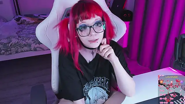 Yumi Youkai online show from November 1, 2025, 7:57 am