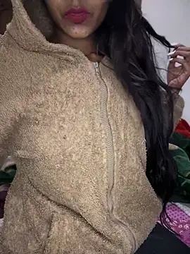 Snapshot of PARI_Hun chatting on January 4, 2025, 9:09 pm PARI Hun online show from January 4, 2025, 9:09 pm