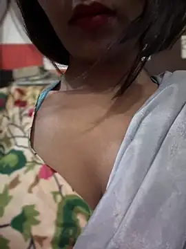 Snapshot of PARI_Hun chatting on December 27, 2024, 10:26 pm PARI Hun online show from December 27, 2024, 10:26 pm