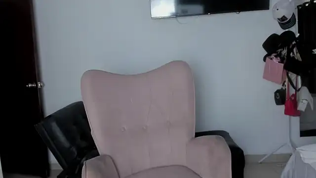 selene king2 online show from January 16, 2026, 12:42 pm