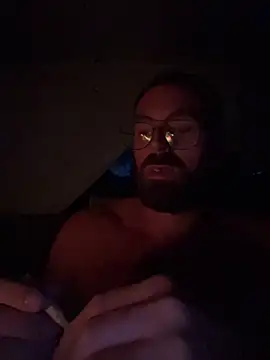 sexyeyeblue online show from July 4, 2026, 8:57 pm