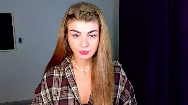  comefeelme  online show from October 20, 2025, 3:08 am