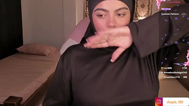 shayla 18 online show from March 18, 2025, 8:37 pm