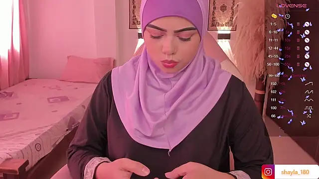 shayla 18 online show from February 27, 2025, 8:42 pm