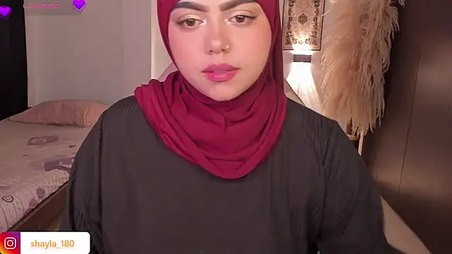 shayla 18 online show from March 27, 2026, 7:37 pm