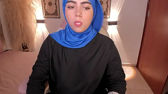 shayla 18 online show from January 24, 2025, 11:02 pm