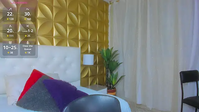 Snapshot of NahiaFox chatting on March 5, 2025, 4:02 am NahiaFox online show from March 5, 2025, 4:02 am