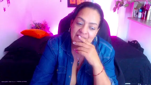 menfismuller2 online show from September 24, 2025, 3:57 am