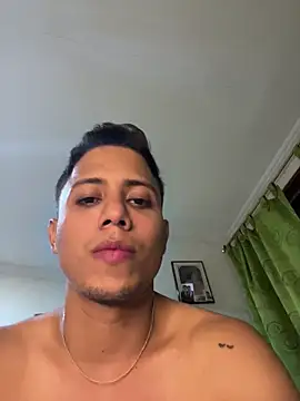 xTommy Steigerx online show from October 7, 2025, 12:55 am
