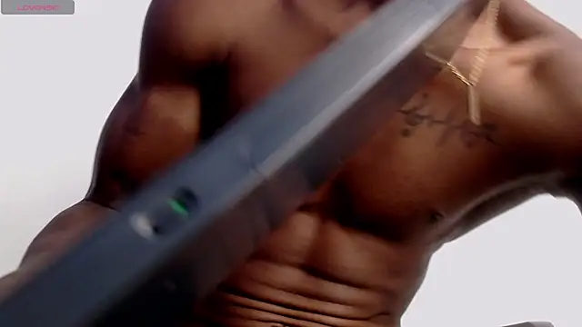 drake brwon 23 online show from October 13, 2025, 1:34 pm