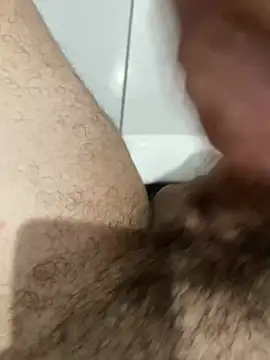 aleatorio995 online show from February 21, 2025, 10:26 pm