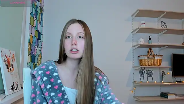 Peggy Beauty online show from September 28, 2025, 4:03 pm