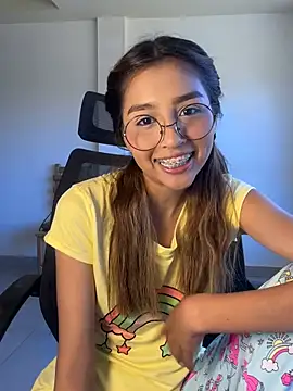coraline Ro online show from June 11, 2026, 6:05 pm