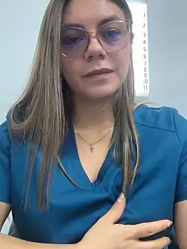 alicee16 online show from March 15, 2025, 4:43 pm