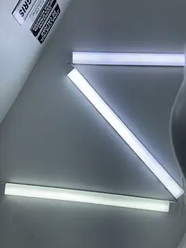 alicee16 online show from October 13, 2025, 3:57 pm