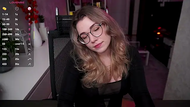 RemyCute online show from October 29, 2025, 6:07 pm