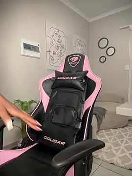 Snapshot of Neelo-Smith chatting on September 28, 2025, 3:41 pm Neelo-Smith online show from September 28, 2025, 3:41 pm