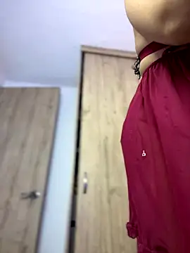 Snapshot of Alicia_Ruiz chatting on September 17, 2025, 5:59 pm Alicia Ruiz online show from September 17, 2025, 5:59 pm